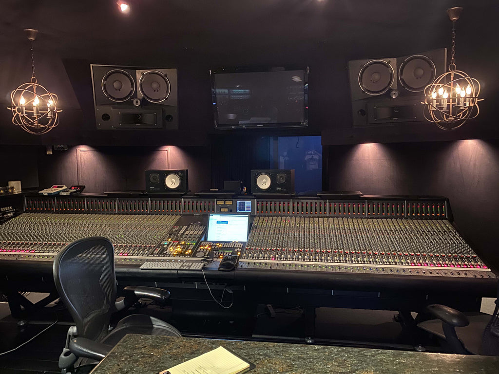 COMM2071 - Recording Studio