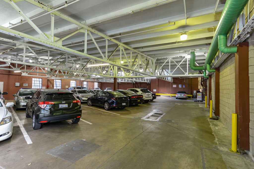 COMM2076_Exterior-Garage-Roof-Basement