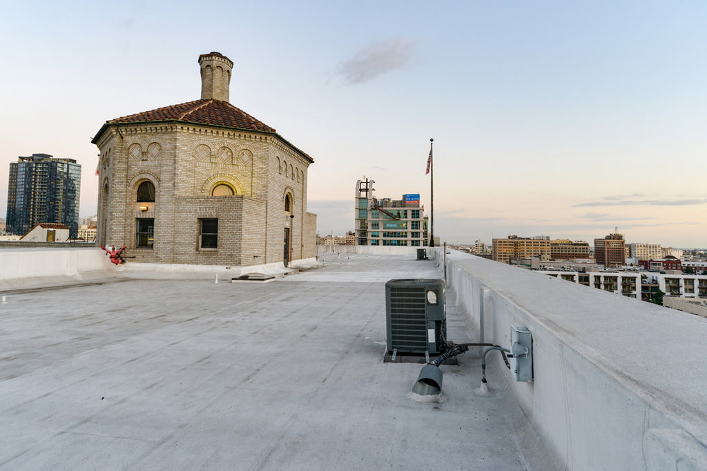 COMM2076_Exterior-Garage-Roof-Basement