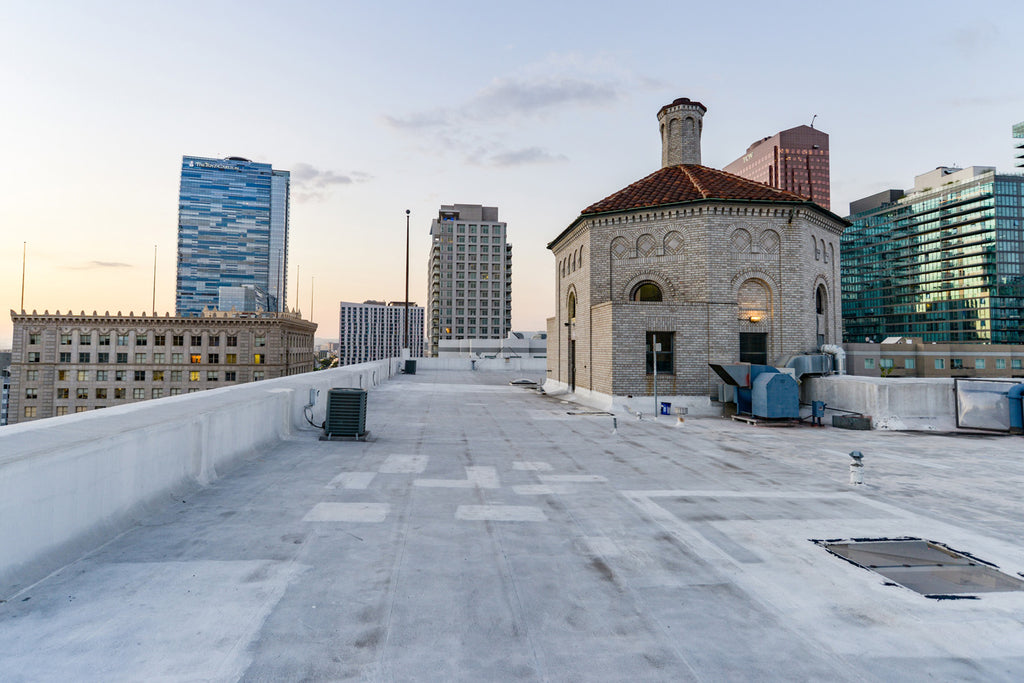 COMM2076_Exterior-Garage-Roof-Basement