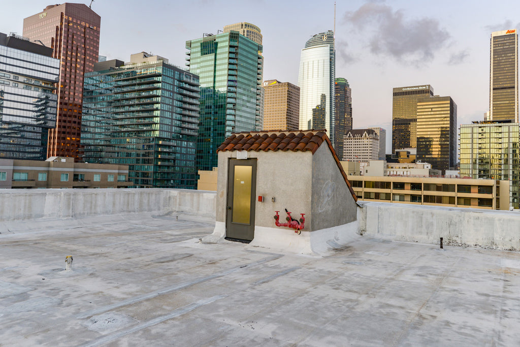 COMM2076_Exterior-Garage-Roof-Basement